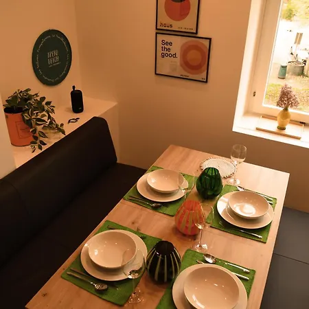 Apartment Engel Hard