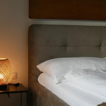 Apartment Engel Hard