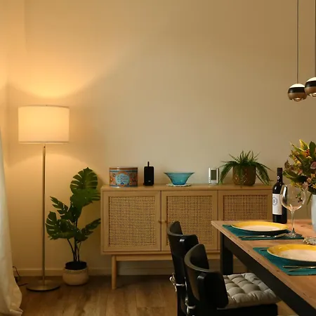 Apartment Engel
