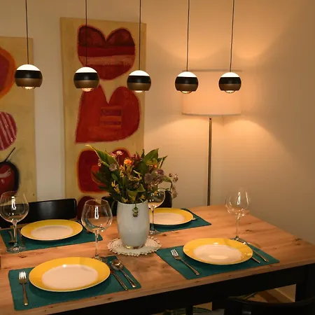 Apartment Engel Hard